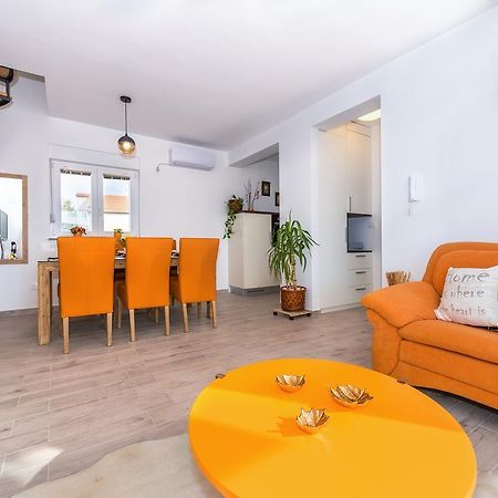 Apartment Marita Zaboric Exteriör bild