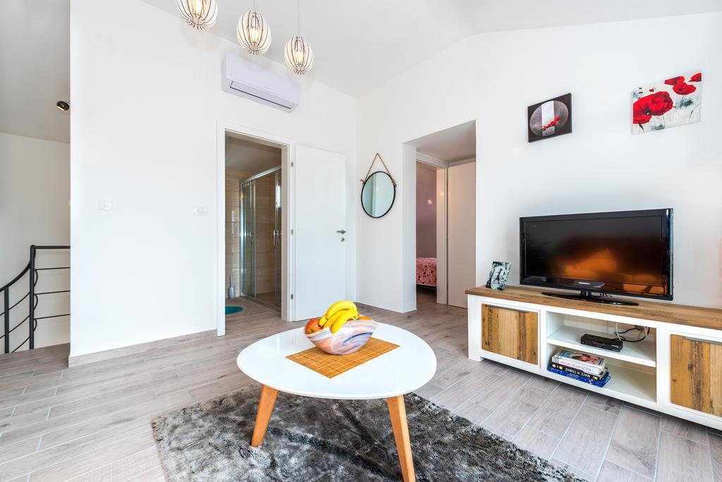 Apartment Marita Zaboric Exteriör bild