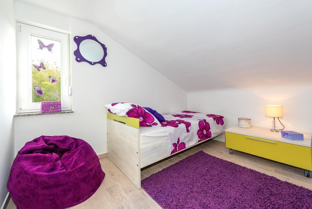 Apartment Marita Zaboric Exteriör bild