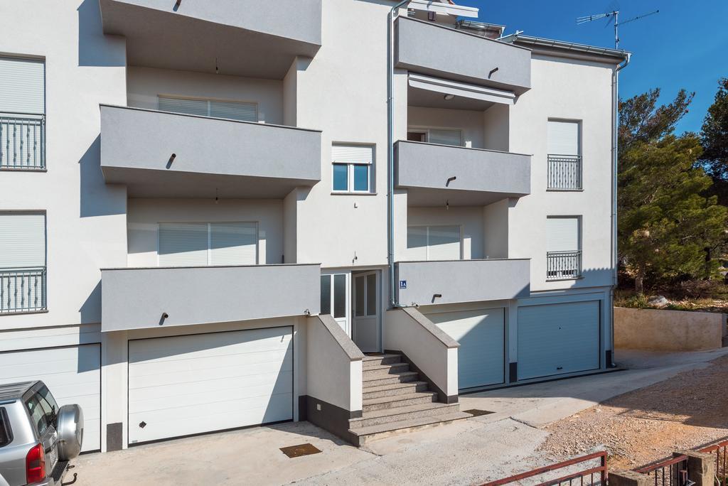 Apartment Marita Zaboric Exteriör bild